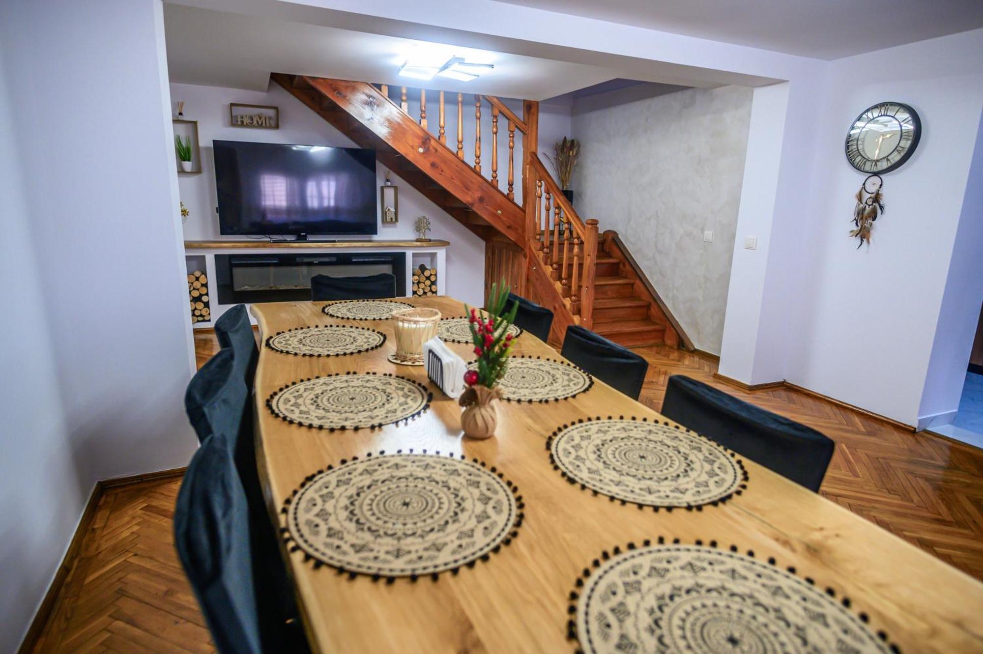 Alpine Bliss Sinaia Hotel ภายนอก รูปภาพ