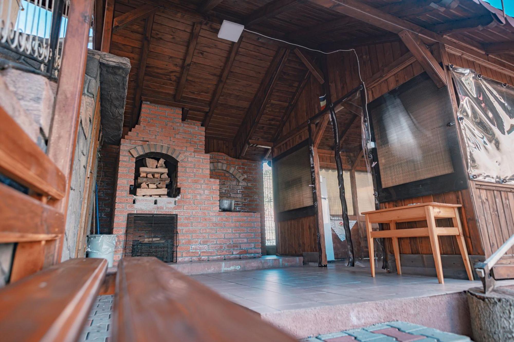 Alpine Bliss Sinaia Hotel ภายนอก รูปภาพ