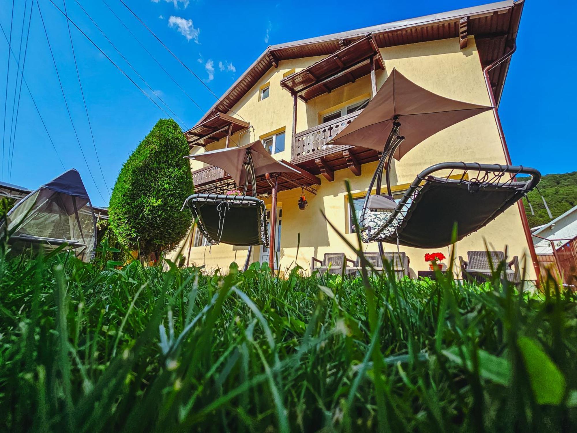 Alpine Bliss Sinaia Hotel ภายนอก รูปภาพ