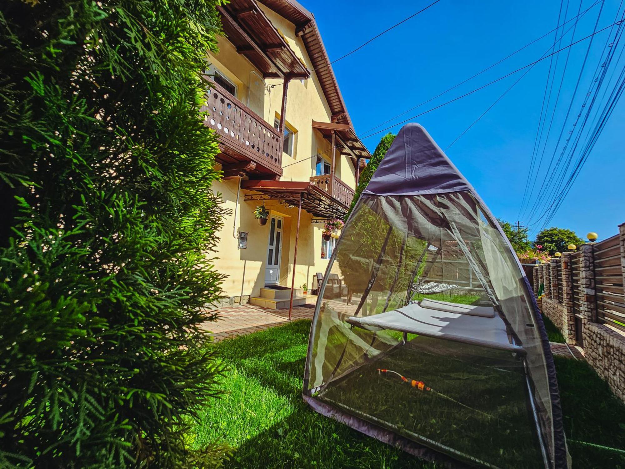 Alpine Bliss Sinaia Hotel ภายนอก รูปภาพ