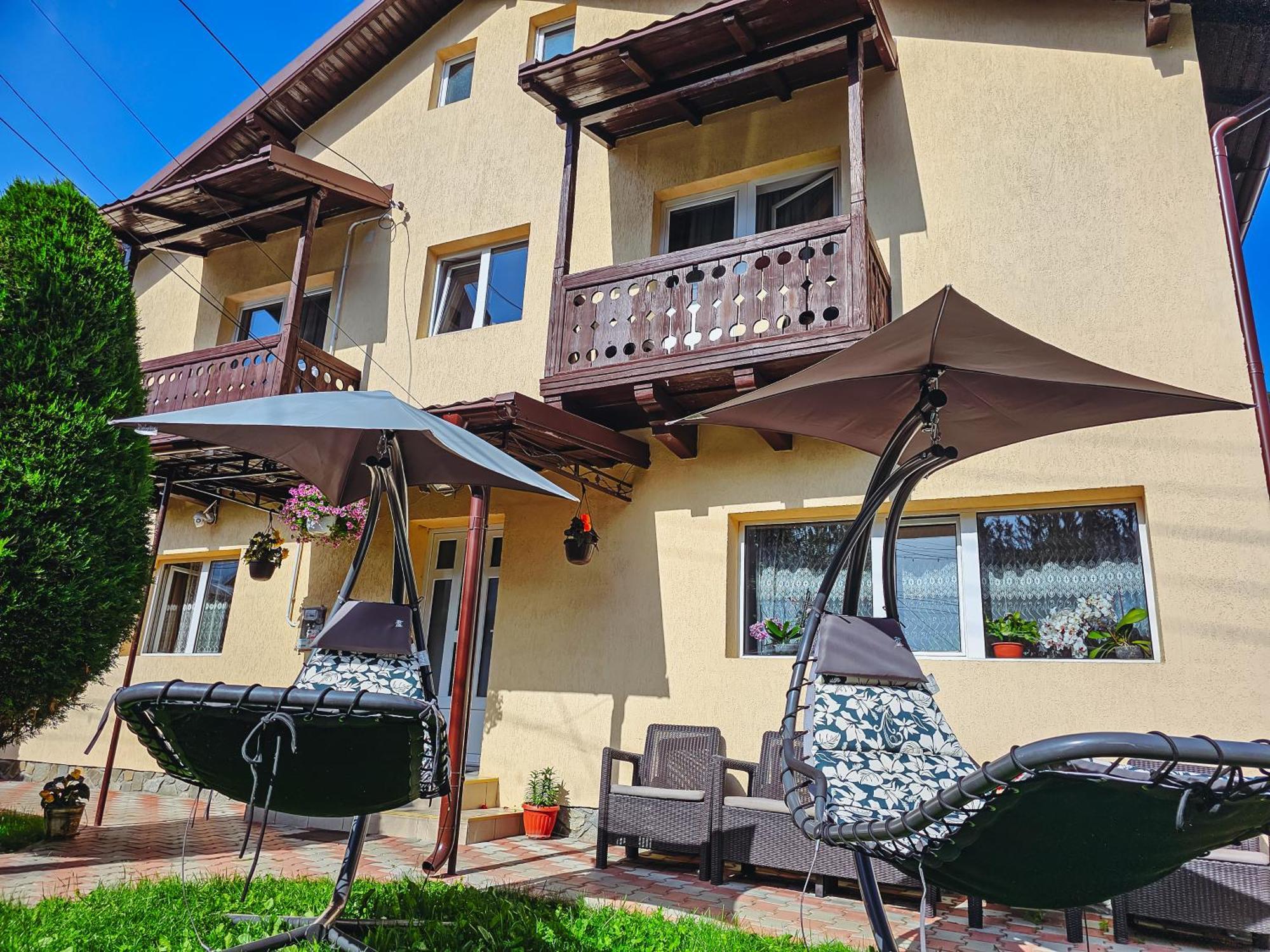 Alpine Bliss Sinaia Hotel ภายนอก รูปภาพ