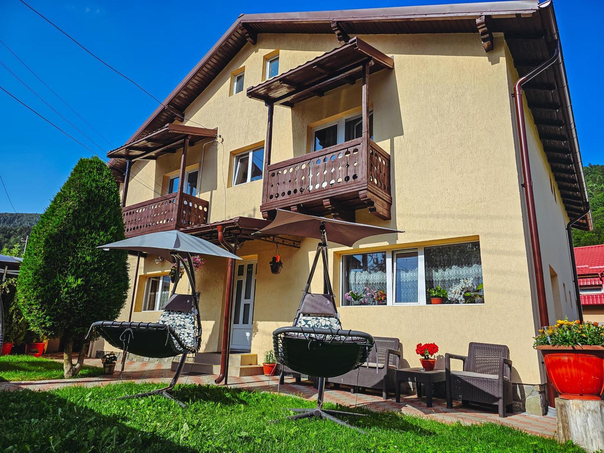 Alpine Bliss Sinaia Hotel ภายนอก รูปภาพ